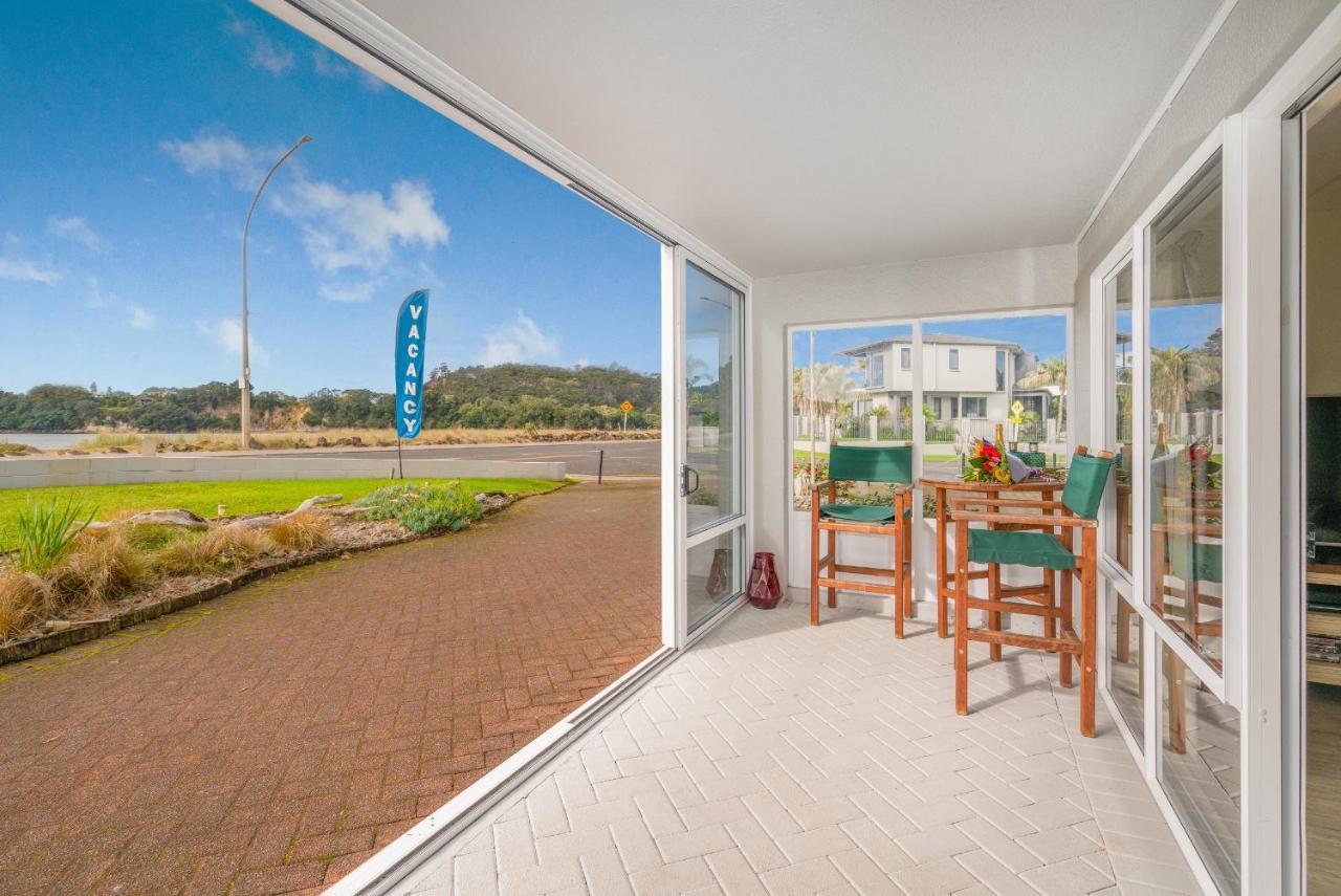 Waterfront Apartments Whitianga Eksteriør billede
