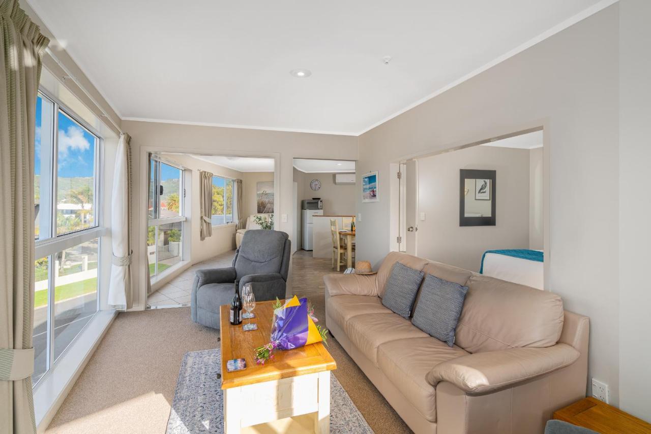 Waterfront Apartments Whitianga Eksteriør billede