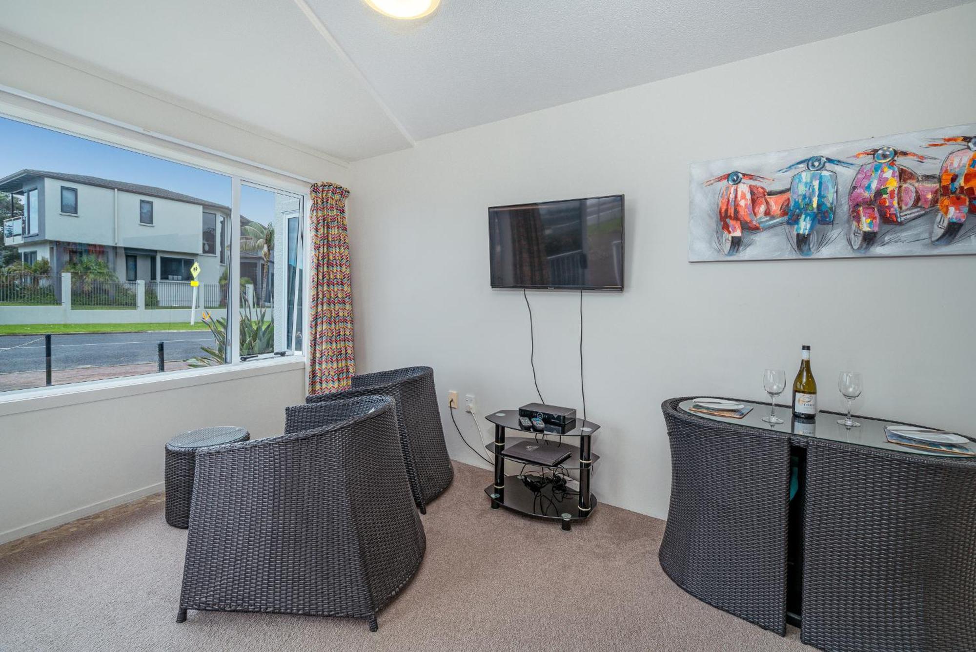 Waterfront Apartments Whitianga Eksteriør billede