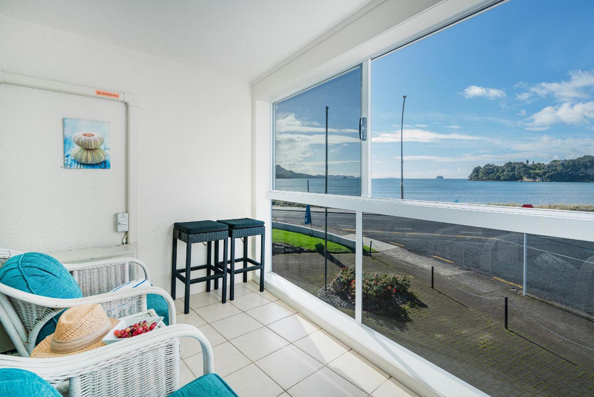 Waterfront Apartments Whitianga Eksteriør billede