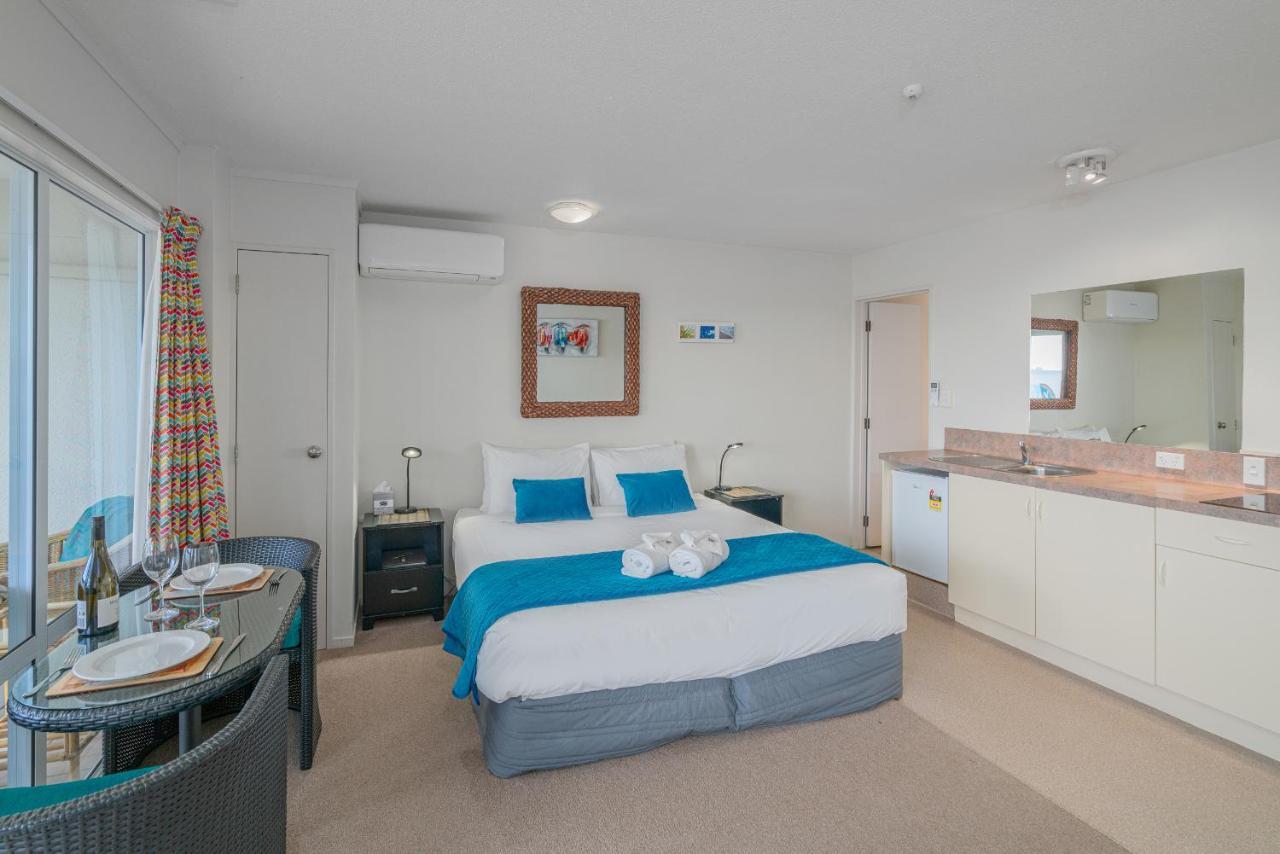 Waterfront Apartments Whitianga Eksteriør billede