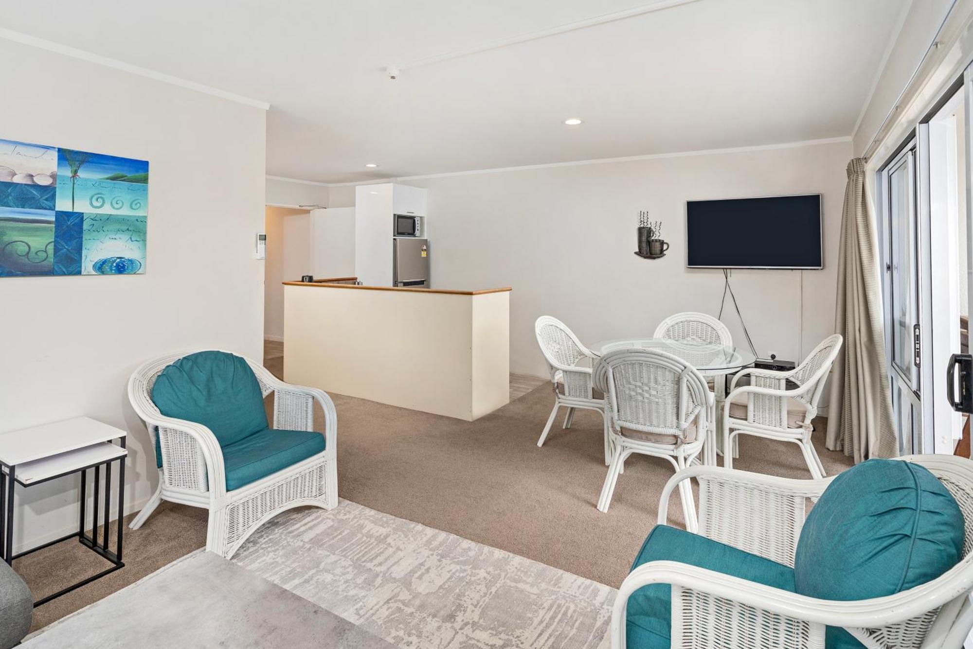 Waterfront Apartments Whitianga Eksteriør billede